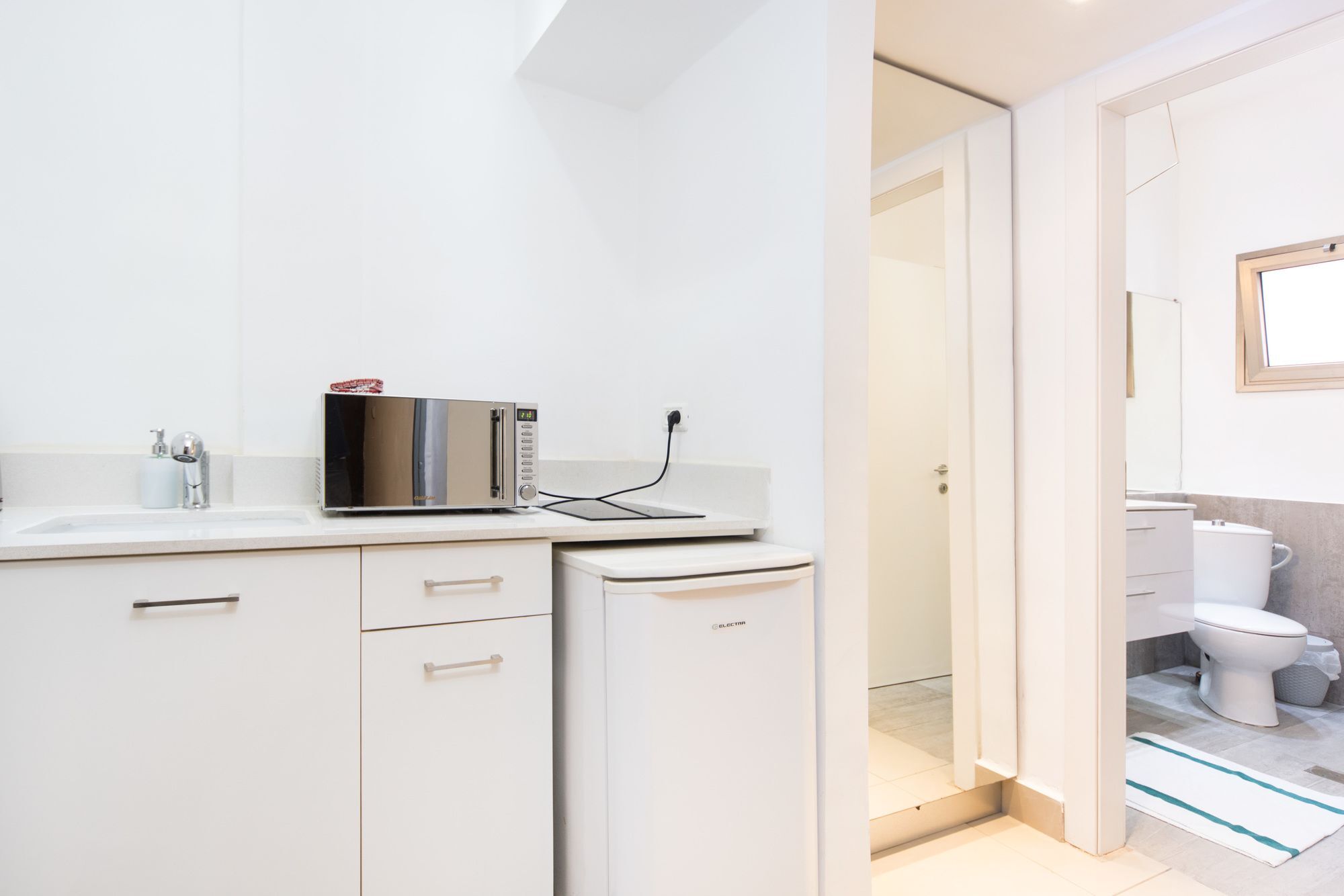 Tlvsublet Hayarkon Appartement Tel Aviv Buitenkant foto